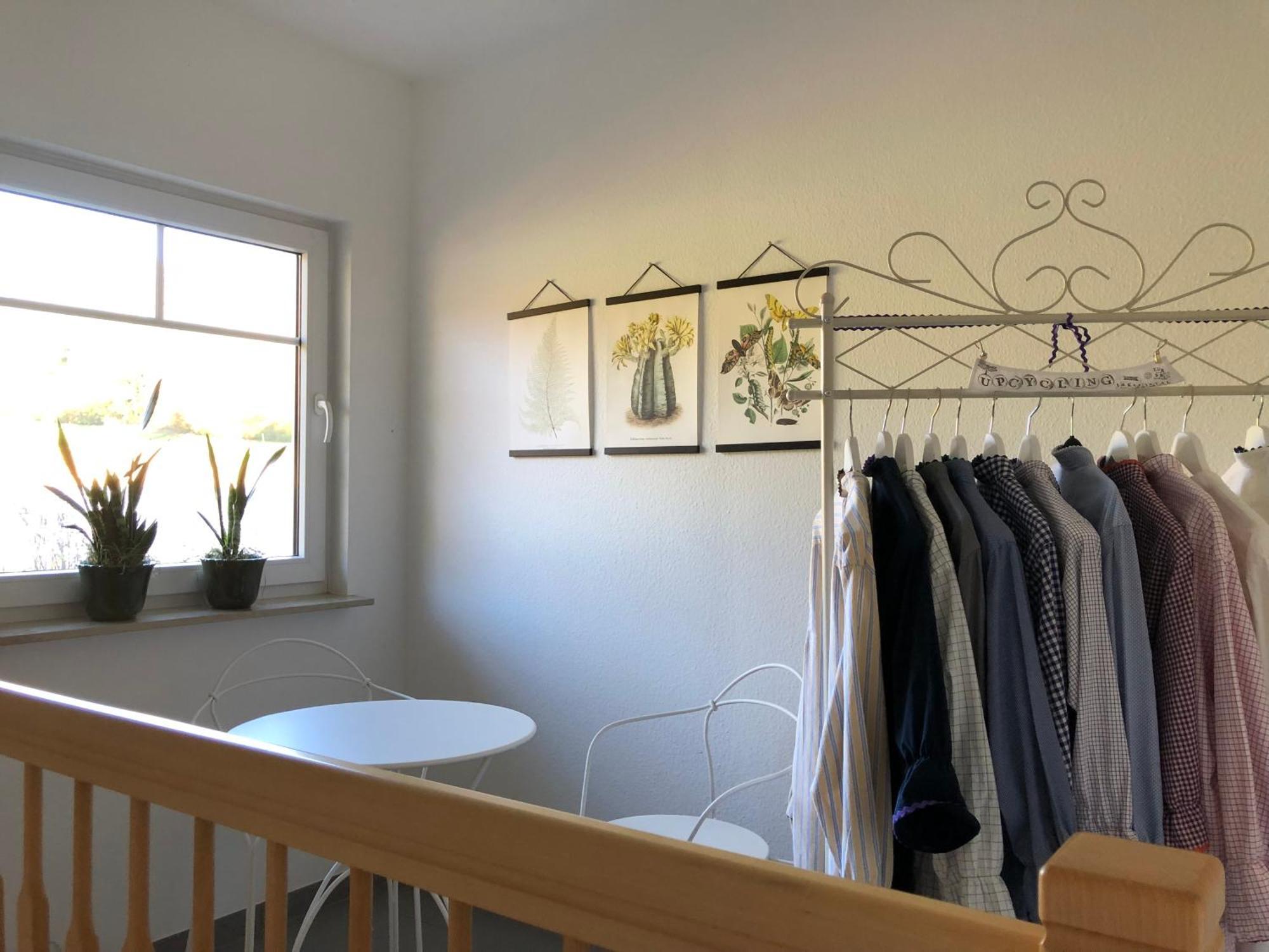 Stilvolle Wohnung Fuer 2-3 Personen - Mit Riesiger Dachterrasse Haigerloch Luaran gambar